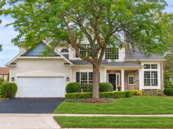 2030 Tunbridge Trl, Algonquin, IL 60102