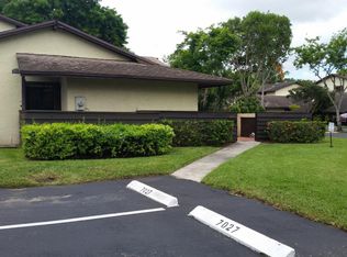 7027 SW 106th Pl, Miami, FL 33173