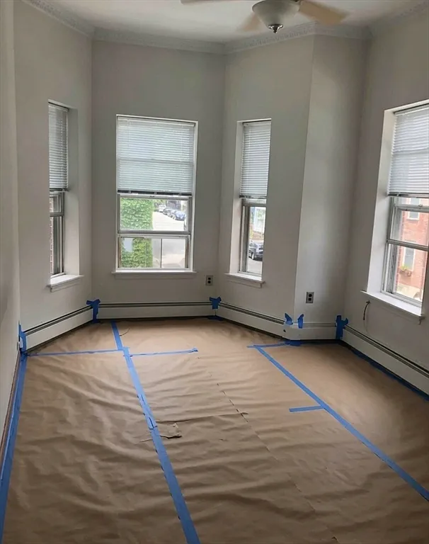 2 bed, 1.0 bath, 800 sqft, $4,000 — Photo 2