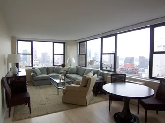 Rented by Fox Residential Group | media 49