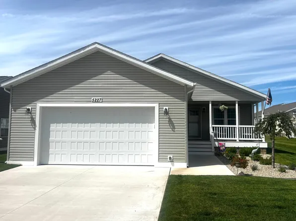 5227 Floral Wood Ln #210, Holland, MI 49423