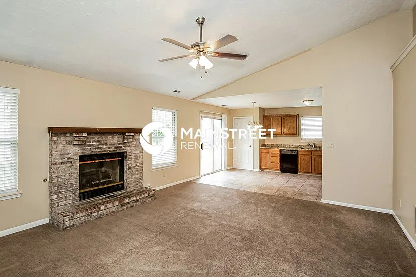 11702 Shannon Pointe Rd — Photo 4