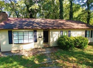 733 Ascot Dr, Charlotte, NC 28215