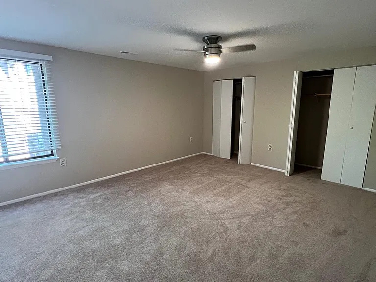 18130 Chalet Dr #8-303 — Photo 9