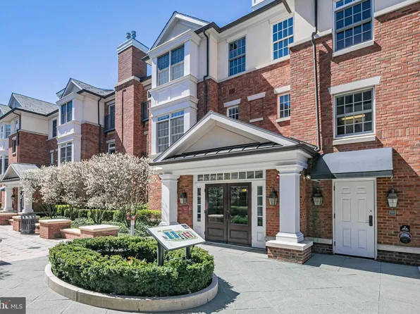 131 Victoria Mews, Princeton, NJ 08542