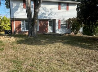 29528 W Ten Mile Rd, Farmington Hills, MI 48336