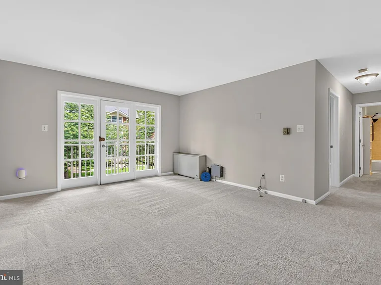 3334 Spring Ln #B30 — Photo 22