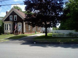 92 Elm St, Mechanic Falls, ME 04256