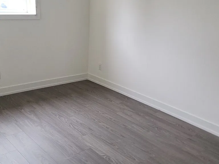 16 Melbourne Ave N #106B — Photo 10