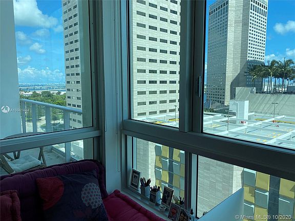 3rd image of 300 S Biscayne Blvd #L-1228