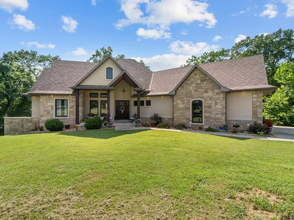 300 Buena Vista Parkway, Strafford, MO 65757