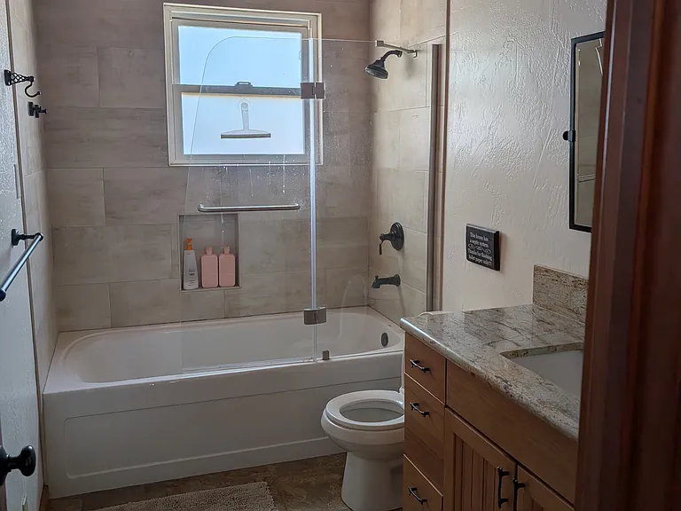 59 Russell Dr — Photo 8
