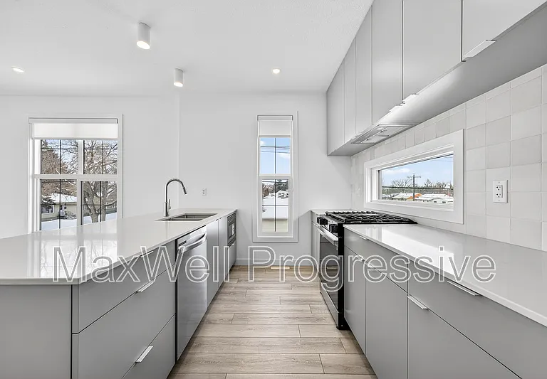13516 115th Ave NW #5 — Photo 13