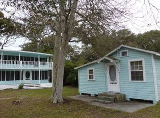 1752 Julia St, Fernandina Beach, FL 32034