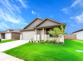 133 Fairmeade Dr, Terrell, TX 75160