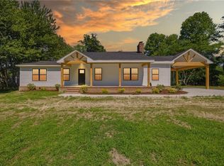 1629 Shillelagh Rd, Chesapeake, VA 23323