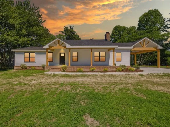 1629 Shillelagh Rd, Chesapeake, VA 23323