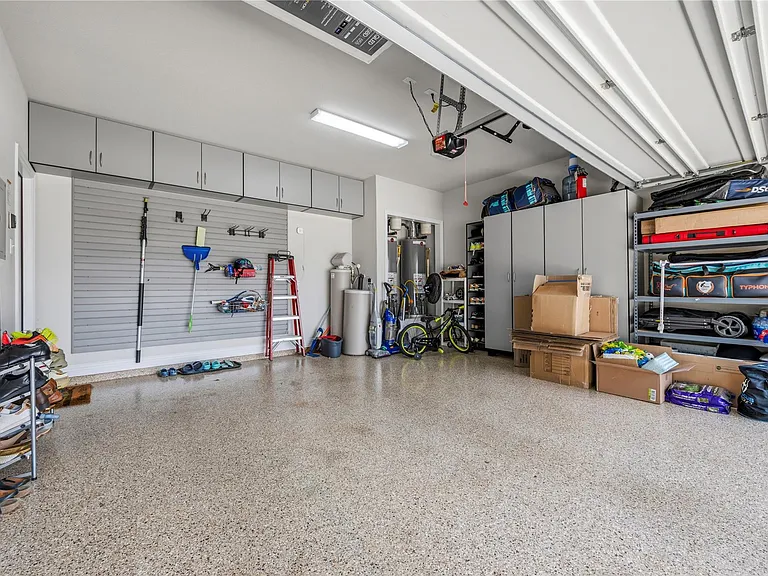 3013 Chalice Well Dr — Photo 38