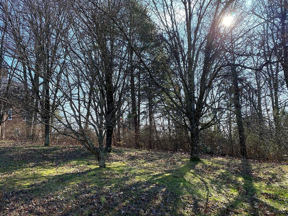 2nd image of 11116 Windward Dr Lot 8
