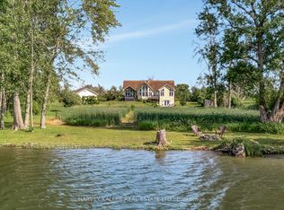 2535 County Road 13 Rd, Prince Edward County, ON K0K 2T0