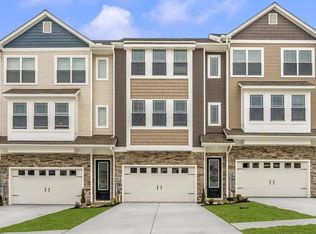 514 Bartholomew Dr, Waynesboro, PA 17268