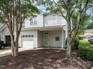 8237 Belneath Ct, Raleigh, NC 27613