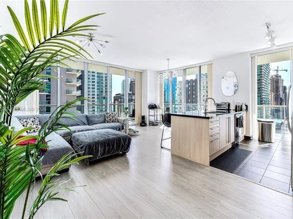 1111 SW 1st Ave, Miami, FL