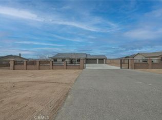 16970 Central Rd, Apple Valley, CA 92307