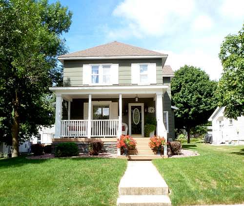 728 4th Avenue, Windom, Mn 56101
