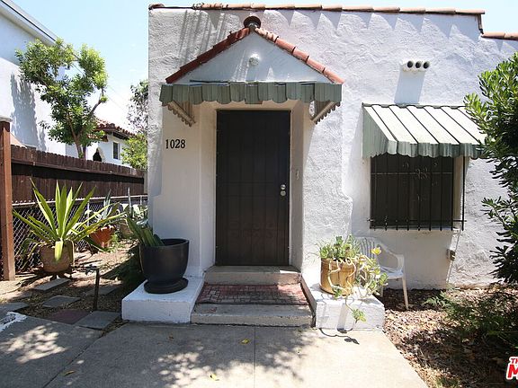 2nd image of 1028 N Hayworth Ave