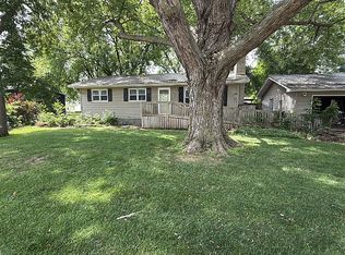 405 5th St, Readlyn, IA 50668