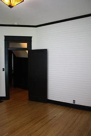 629 N College Ave — Photo 9
