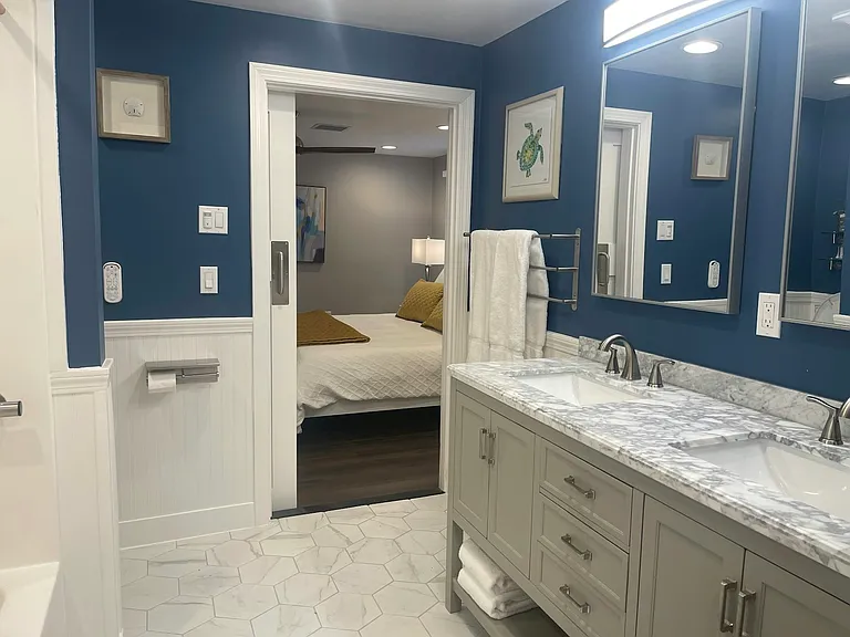 Main Bath