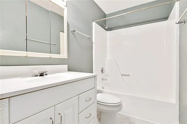 1729 Newport Pl #9 — Photo 11