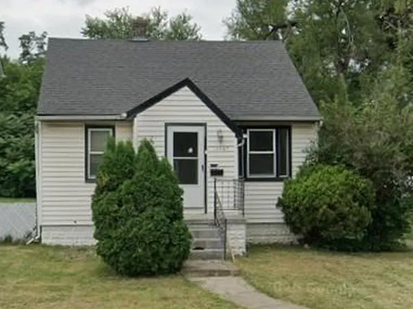 15067 Sumner, Redford, MI 48239
