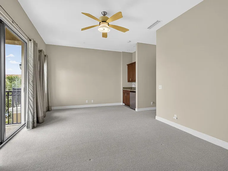 803 Del Sol Cir — Photo 29