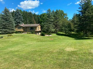3011 Gass Lake Rd, Manitowoc, WI 54220