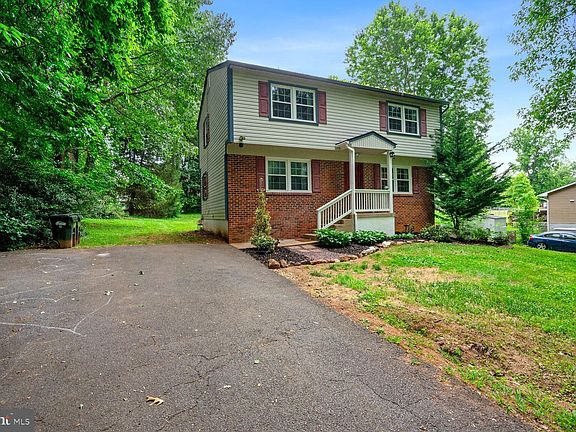 2nd image of 7273 Marr Dr