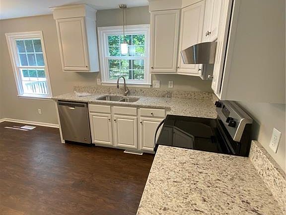 4th image of 10231 Dakins Dr