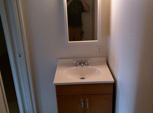 606 High St APT B, Fairport Harbor, OH 44077
