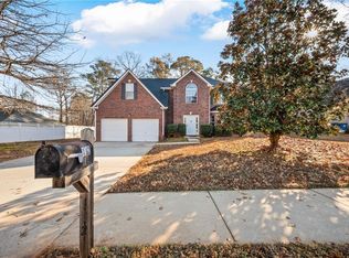 112 Bellington Dr, McDonough, GA 30253
