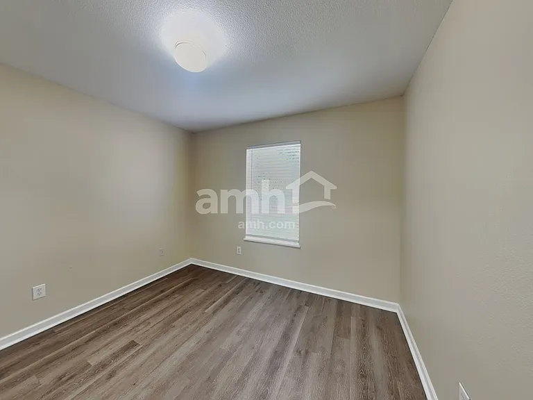 2438 Pinebark Dr — Photo 17