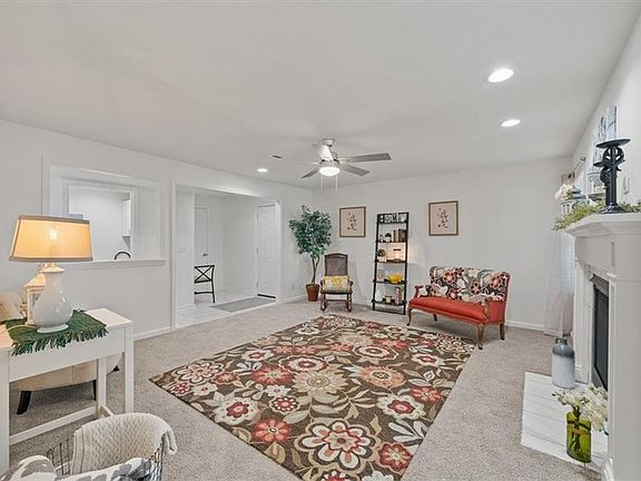 5th image of 4323 S Megan Ct APT 3