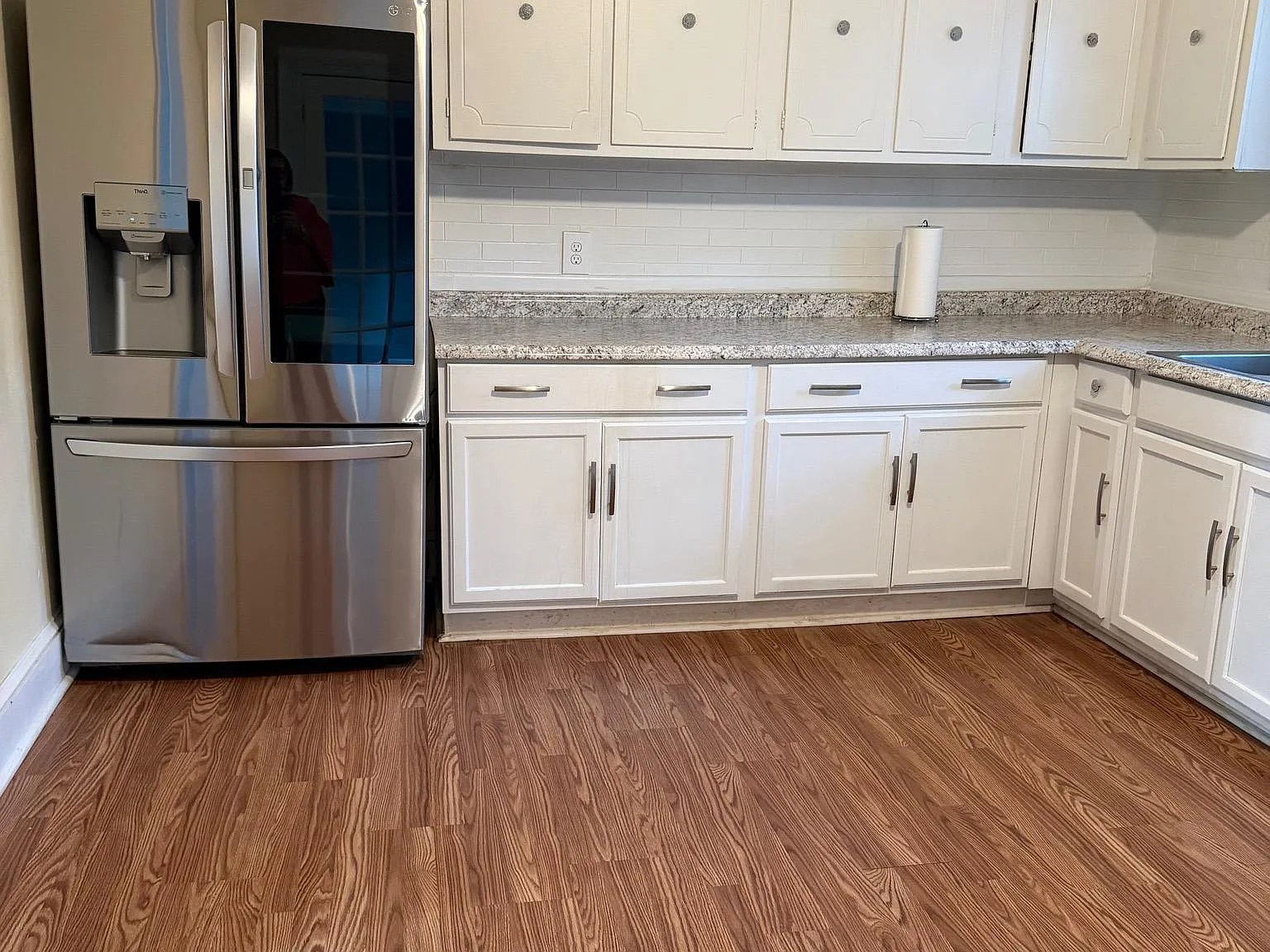 4 bed, $2,100 — Photo 3