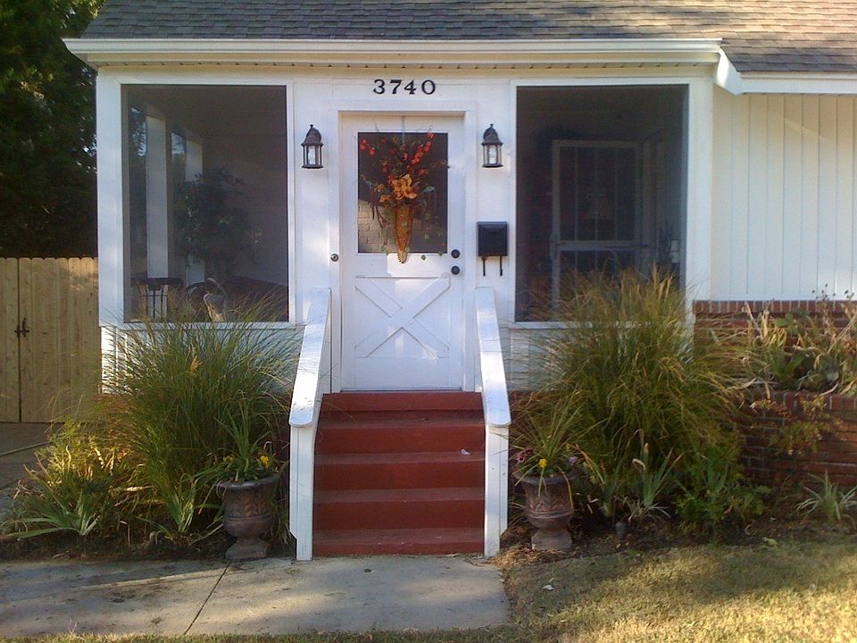 1st image of 3740 Kenwood Ave