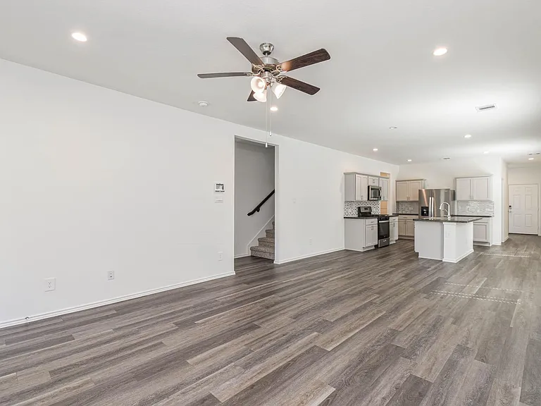 24219 Copperleaf Bay Ln — Photo 10