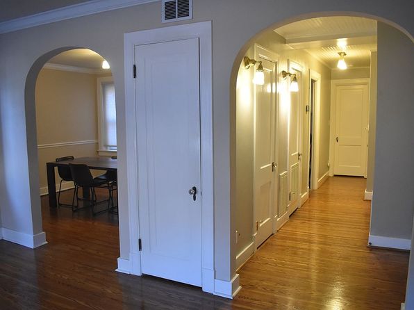 1300 Everett Ave APT 4