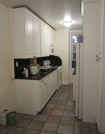4th image of 124 W 79th St APT 12D