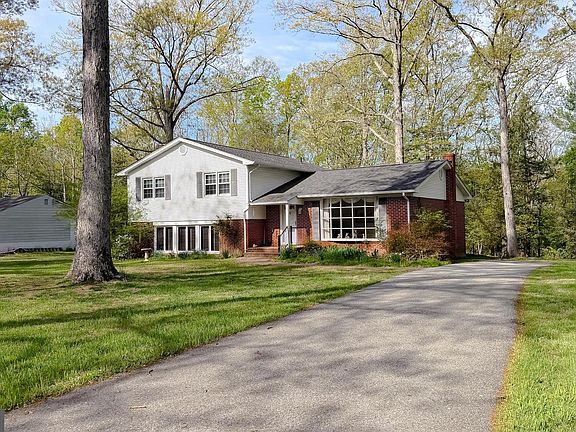 5th image of 22925 Maple Rd