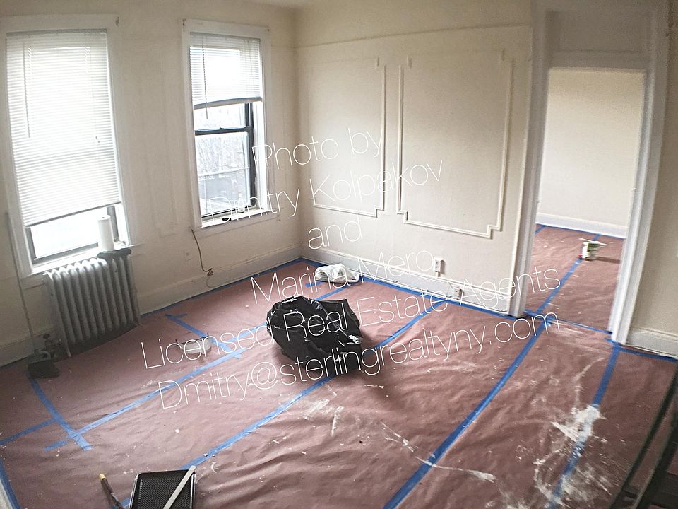 2nd image of 2330 31st Ave APT 4A